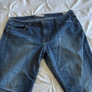 Classic Blue Denim Levi Jeans size 16S